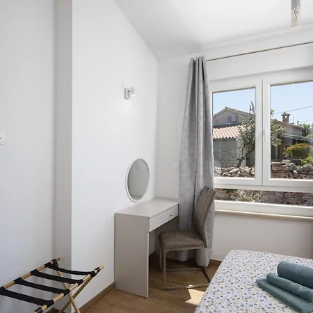 Villa Martha Near Pula Šišan